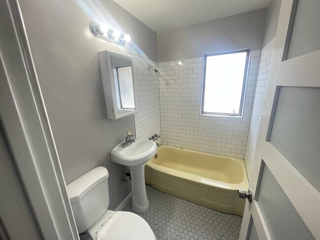 Bathroom - 6518 Outlook Ave