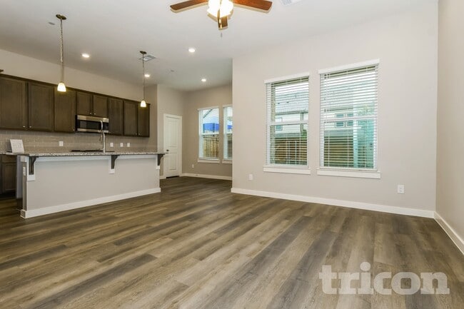 Building Photo - 5412 Sandstone Dr