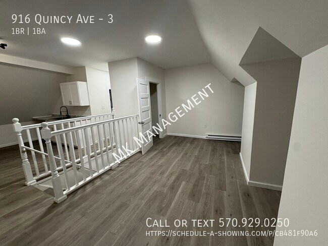 Foto del edificio - 916 Quincy Ave