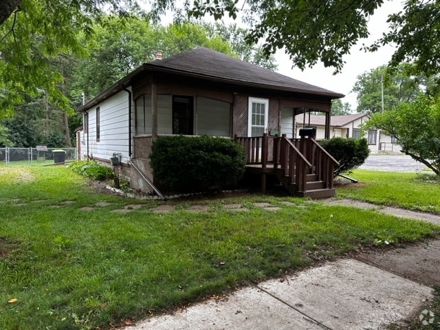 Building Photo - 1610 Ashman St