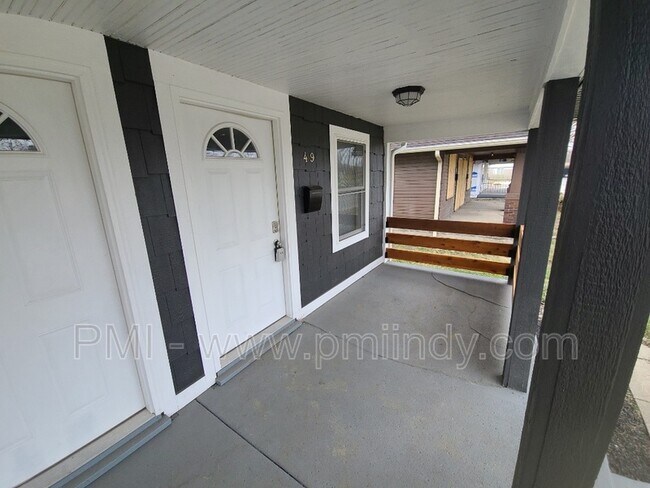 Foto del edificio - 49 S Rural St