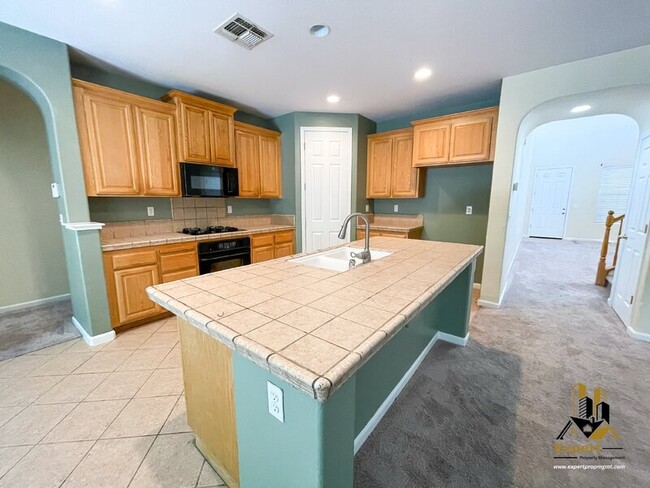 Building Photo - 10137 Atkins Dr
