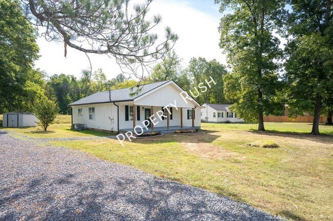 Foto del edificio - 1522 Happy Valley Rd