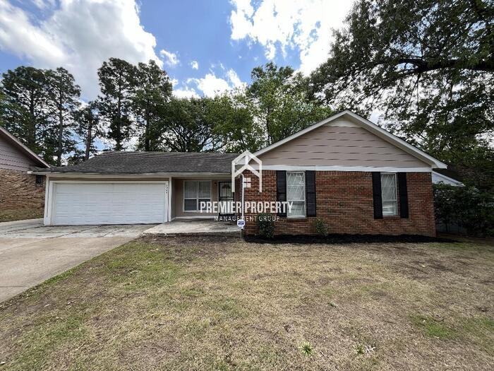 Foto principal - 2045 Wilson Rd