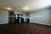 Foto principal - 4663 S Spring Ave
