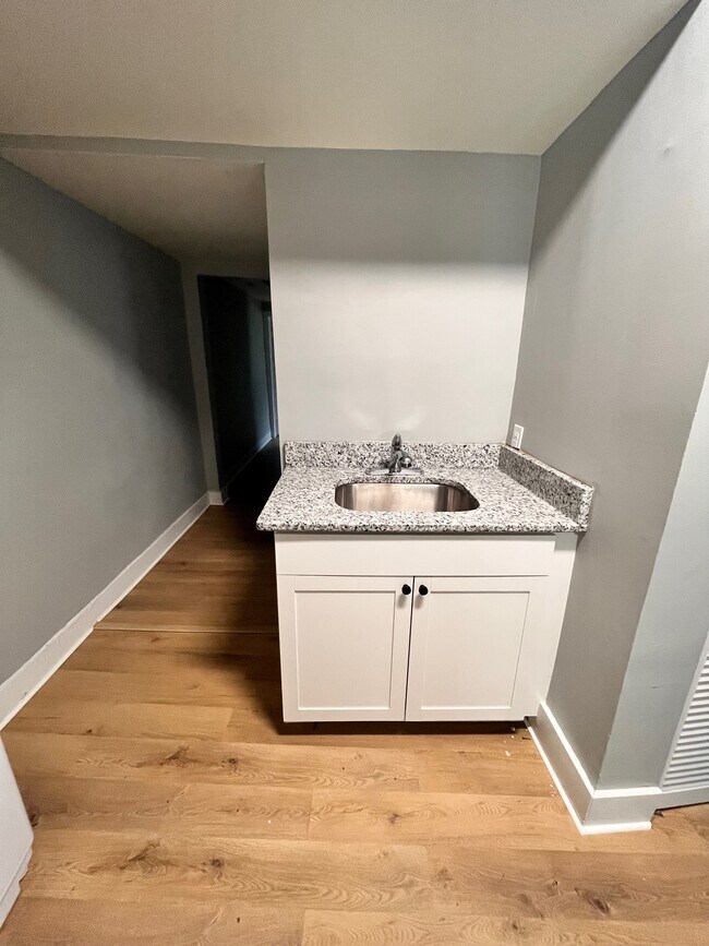 Foto del edificio - 619 N 32nd St