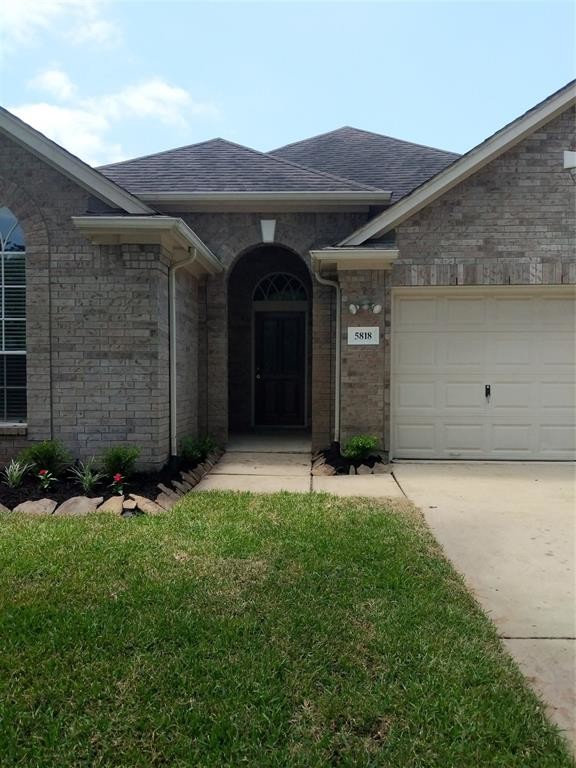 Building Photo - 5818 Willow Park Dr