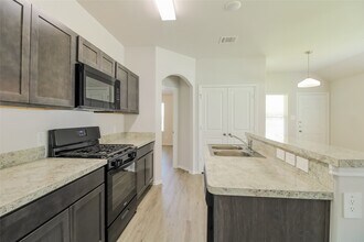 Building Photo - 2457 Bull Trout Dr