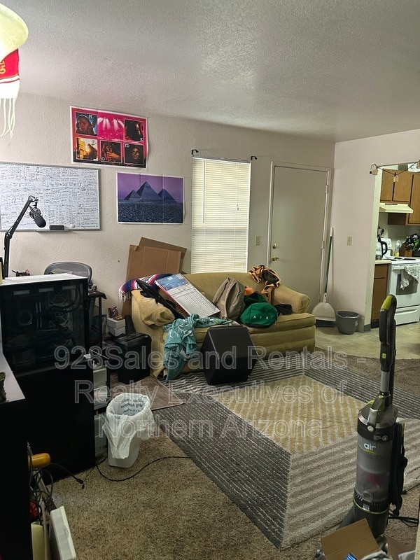 Photo - 1200 S Riordan Ranch St Apartment