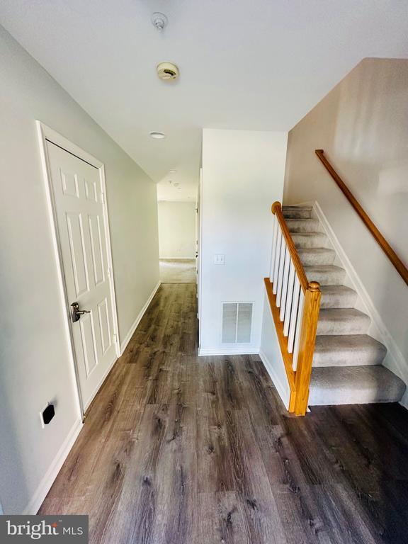 Foto del edificio - 106 Blenny Ln