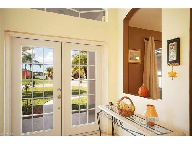 Foto del edificio - Coming Soon 3 BR / 2 BA + Den Home with Pool and Fenced Back Yard