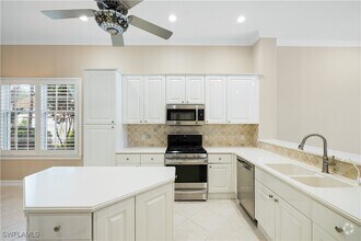 Building Photo - 8449 Mallards Way