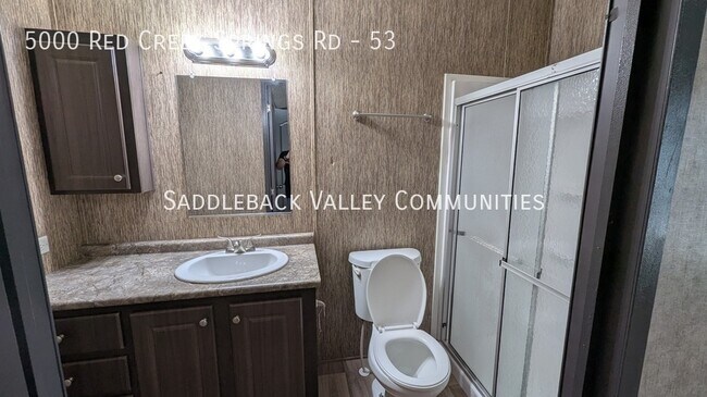 Foto del edificio - 5000 Red Creek Springs Rd