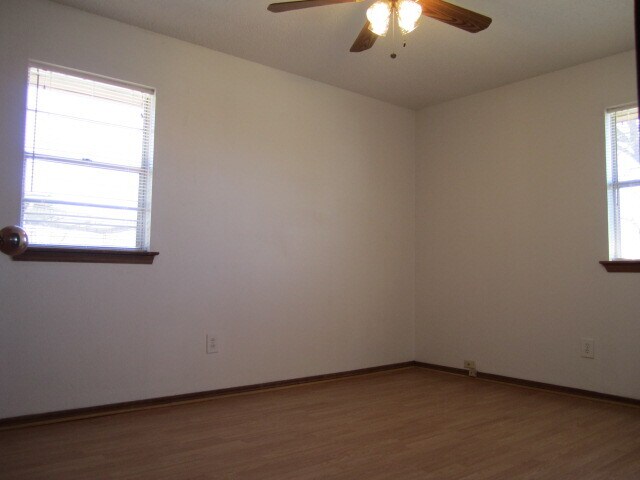 Foto del edificio - 1000 S Howard Ave