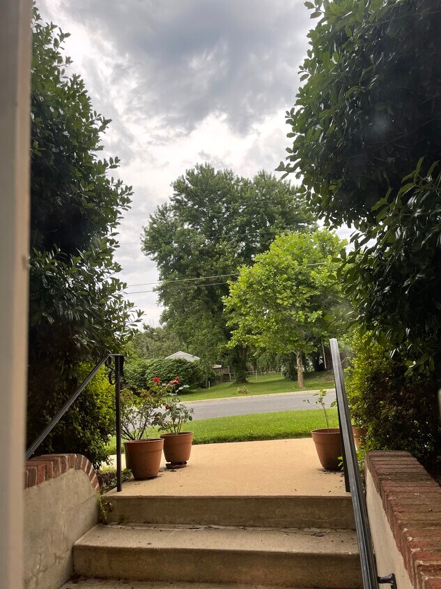 3948 Fairview Dr, Fairfax, VA 22031 House Rental in Fairfax, VA