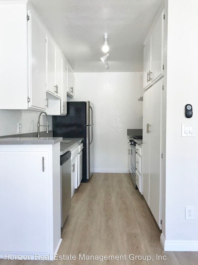 Foto del edificio - 10255 Riverside Dr