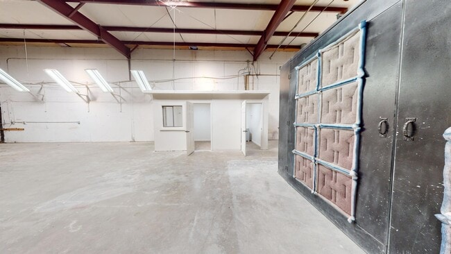 Building Photo - 6200 Stainless Way