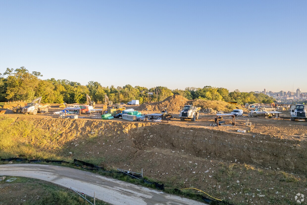 Elevation 800 Apartments 2220 Cityscape Dr Covington, KY