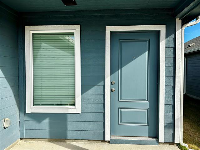 Foto del edificio - 3012 Burmese St