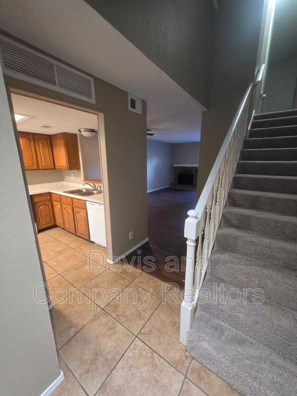 Foto del edificio - 3316 Caldera Blvd