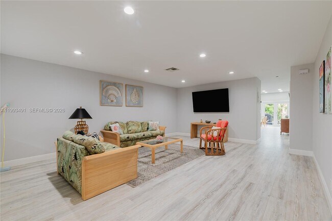 Foto del edificio - 11320 NW 35th Ct