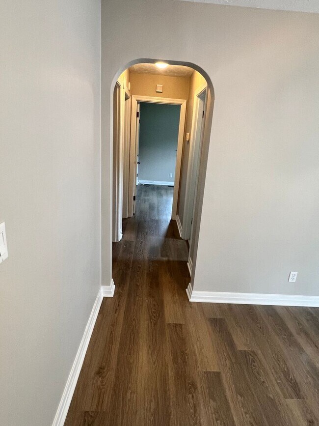 Foto del edificio - Updated home in Shively