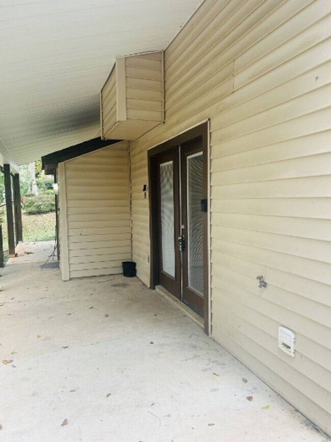 Foto del edificio - 2/1 Available For Move In Now!