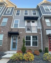 Building Photo - 7233 Otley Dr