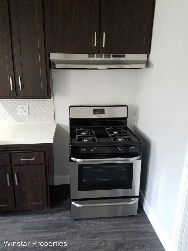 Building Photo - 438-440 E Acacia Ave