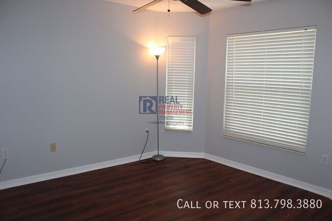 Building Photo - 31215 Wrencrest Dr
