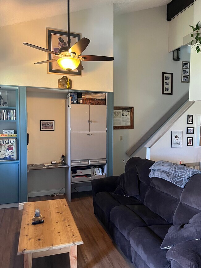 Foto del edificio - 102 Valley View Dr