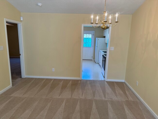 Building Photo - 442 Flowing Creek Dr
