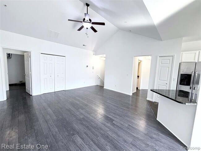 Building Photo - 7211 Addington Dr