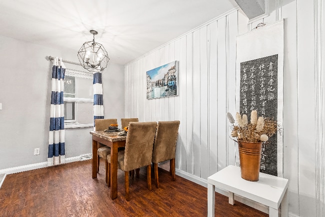 Building Photo - 51 King Ave