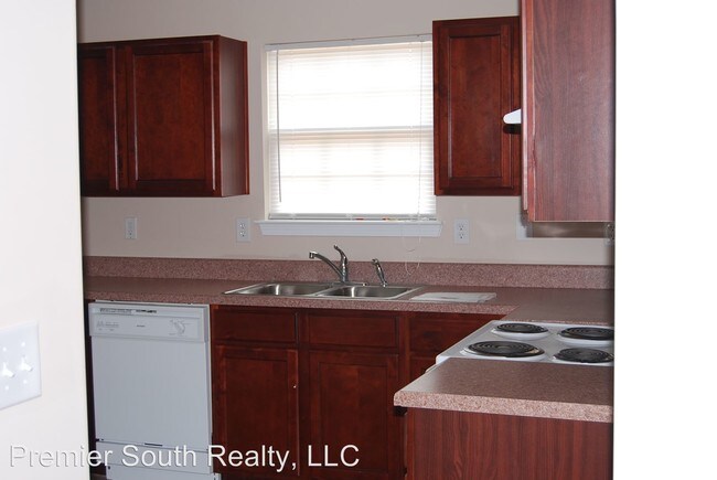 Foto del edificio - 4 br, 2.5 bath House - 108 Ducati Drive