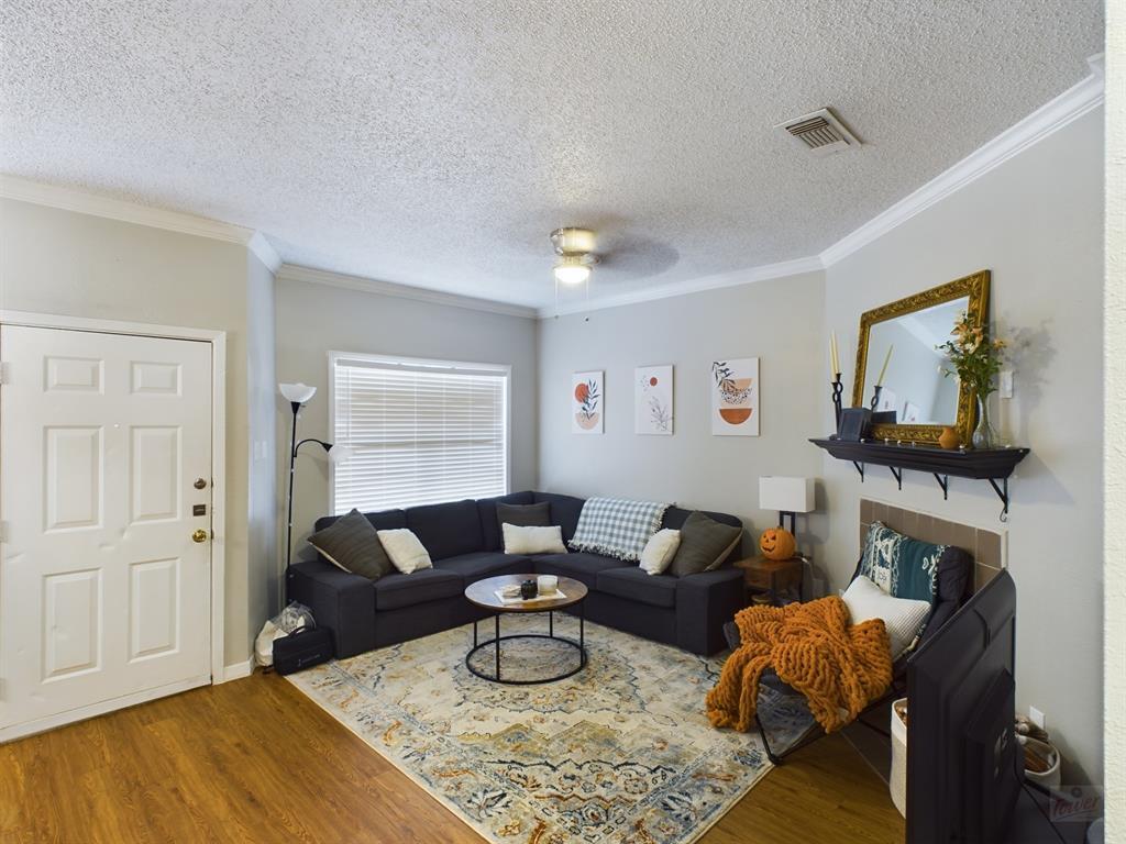 Foto principal - 915 W 23rd St