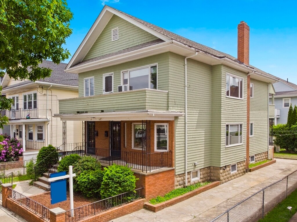 Primary Photo - 35-37 Wright Ave
