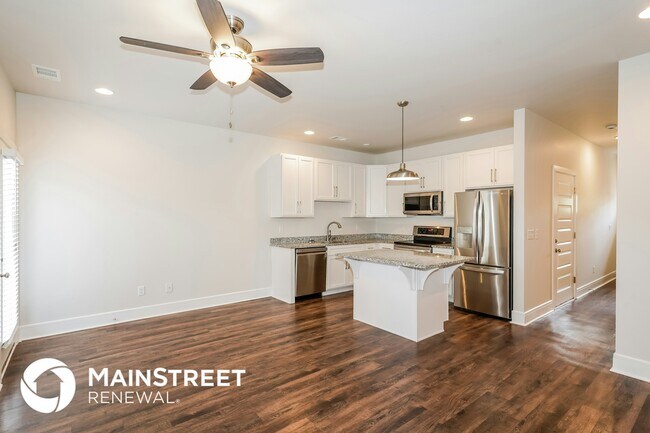 Building Photo - 114 Hartsville Ct