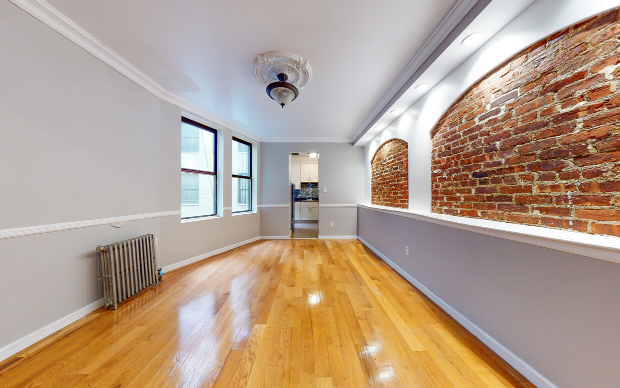 Foto principal - 638 W 160th St