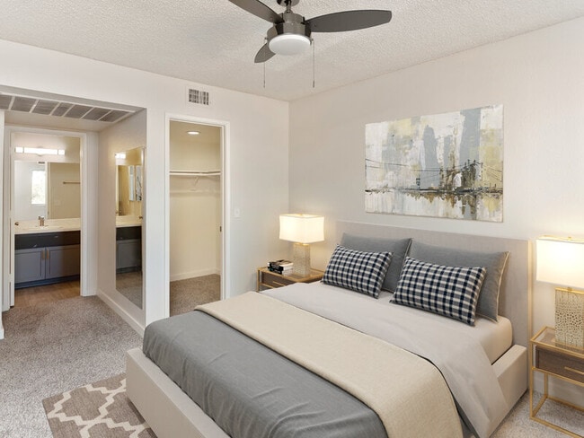 Building Photo - Aspire Thunderbird