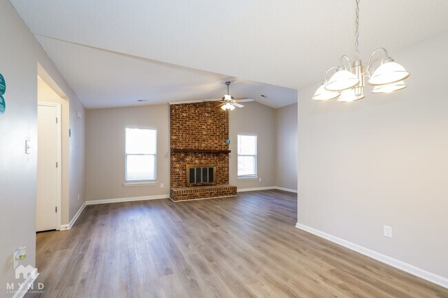 Building Photo - 4920 Harri Ann Dr