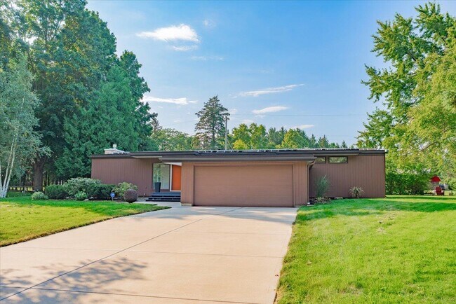 Foto del edificio - 5813 Anchorage Ave