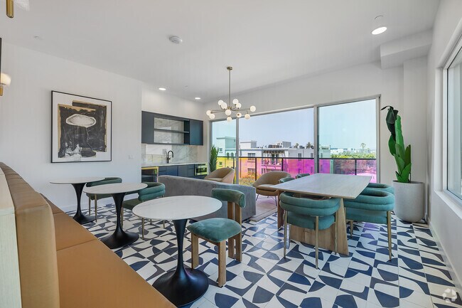 Casa club - Bloom Beverly Grove -Upscale Co-Living