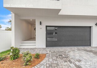 Building Photo - 15405 Gulf Blvd