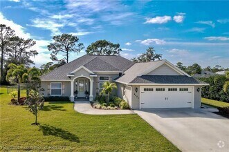 Building Photo - 4924 Myrtle Beach Dr