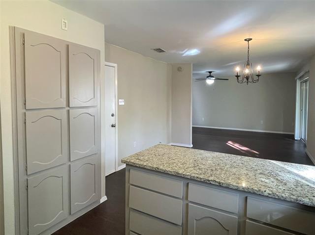 Foto del edificio - 2312 Dartmouth Dr