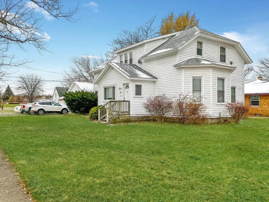 Foto principal - 1765 Barclay St