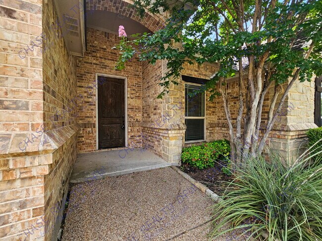 Foto del edificio - 240 Spyglass Dr