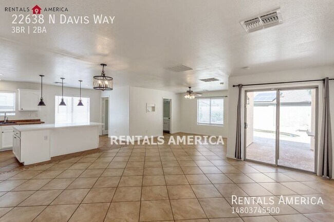 Building Photo - Remodeled 3/2 in Rancho El Dorado with a Pool