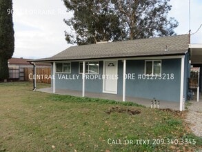 Building Photo - 9031 Lorraine Rd